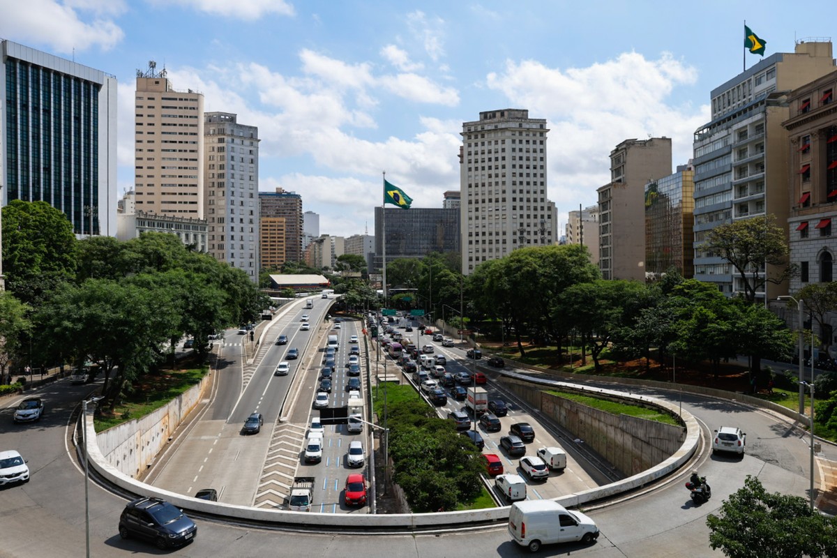Apostas no Brasil resistem à guerra comercial com Trump. Na foto, cidade de São Paulo — Foto: Bloomberg