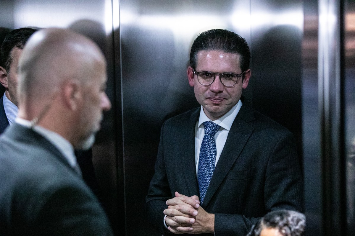 Câmara vota projeto que revoga aumento do IOF e desafia governo federal Presidente da Câmara, Hugo Motta — Foto: Brenno Carvalho / Agência O Globo