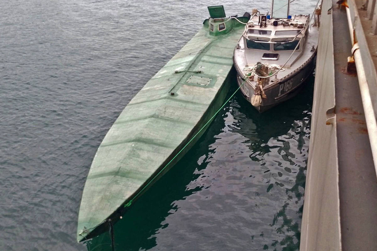 Narcossubmarinos não tripulados transformam o cenário do tráfico de drogas global Submarino capturado pela Marinha do México no estado de Guerrero, na costa do Pacífico, com 3,5 toneladas de cocaína (Foto: AFP/Mexican Navy)