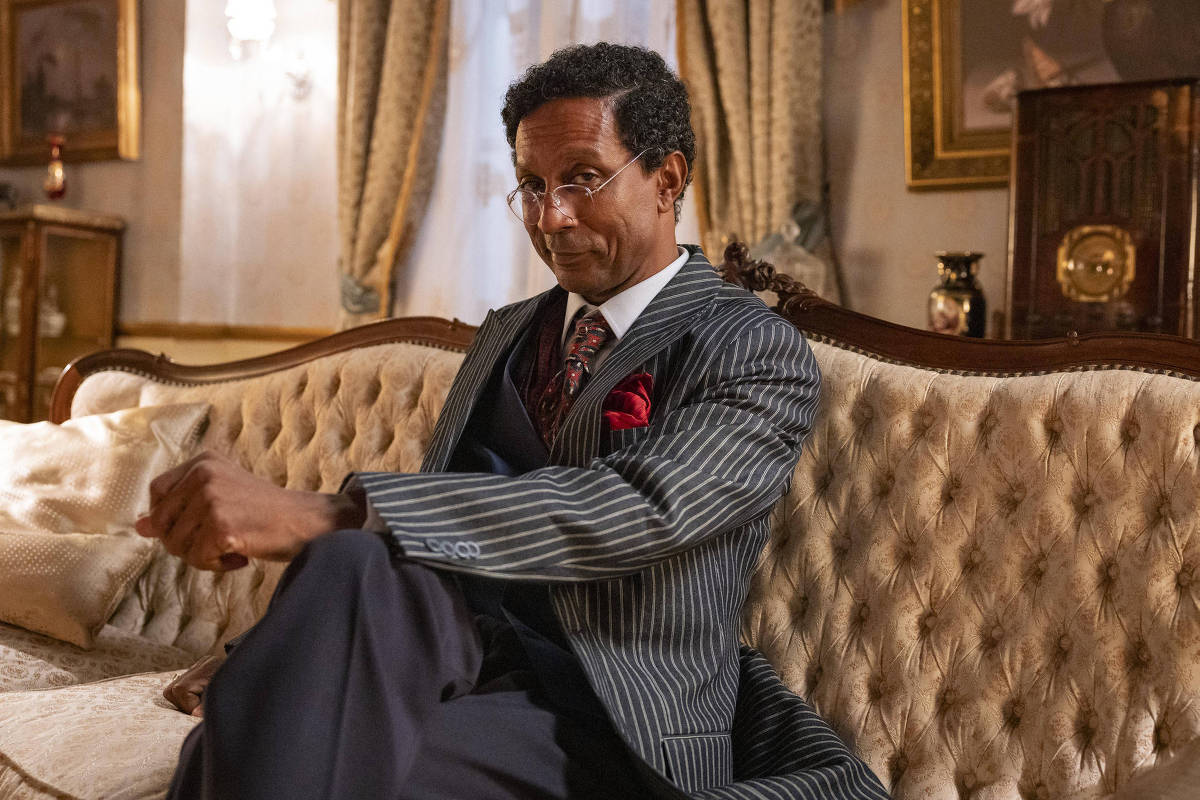 Luis Miranda destaca a importância do humor respeitoso em 'Êta Mundo Melhor' Luis Miranda como Asdrúbal em 'Êta Mundo Melhor' (Foto: Fábio Rocha/Globo)