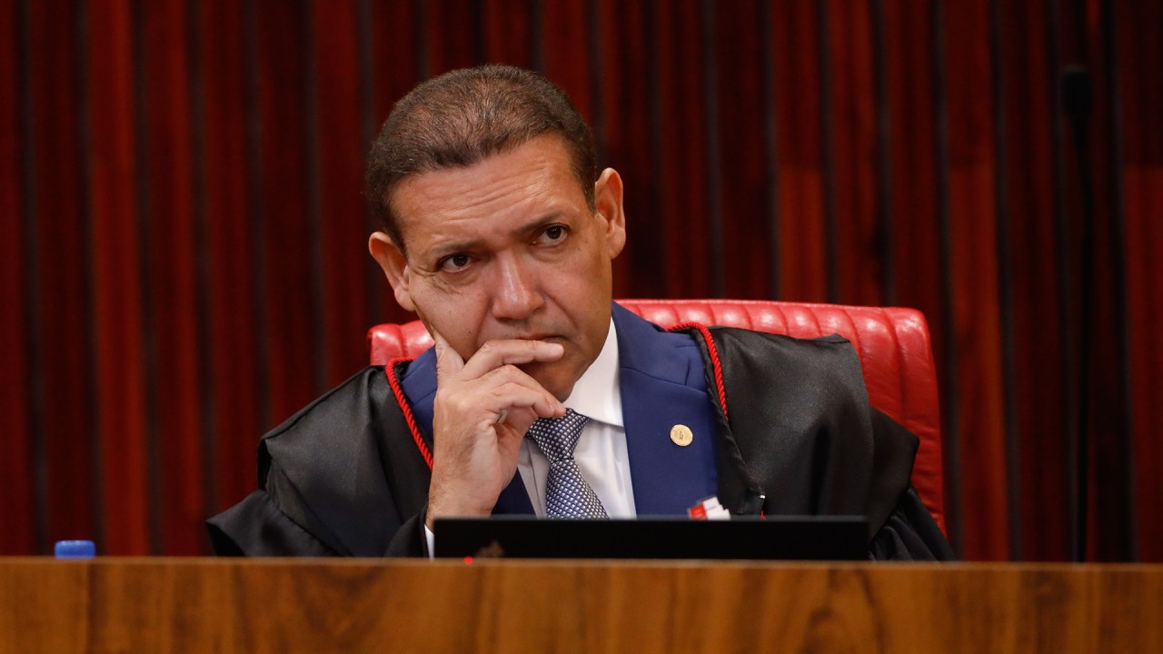 Nunes Marques: indicado ao STF pelo ex-presidente, ministro comandará processo de votação no ano que vem (Foto: Luiz Roberto/Secom/TSE)