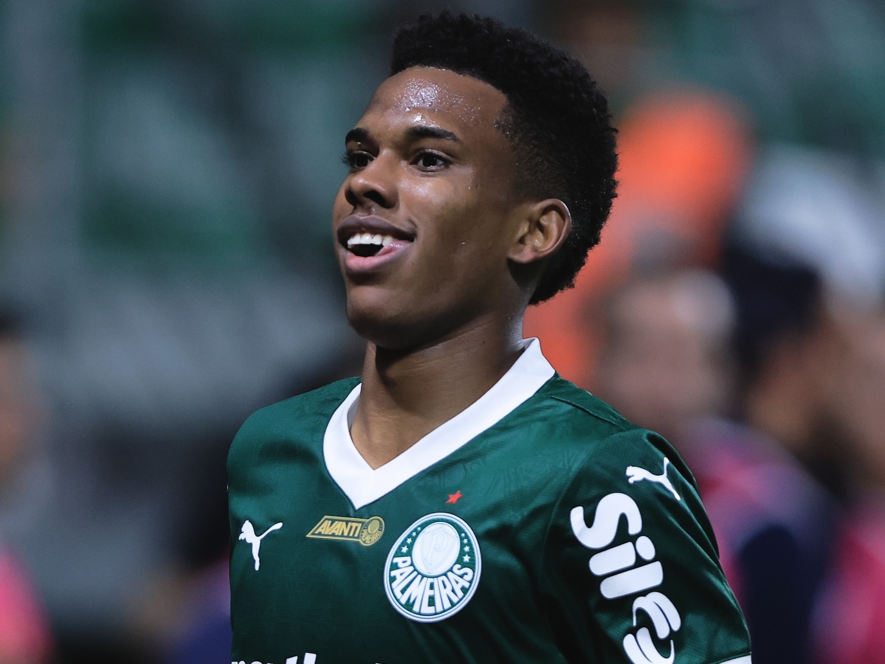 Elenco do Chelsea antecipa rivalidade acirrada contra Estêvão em campo Estêvão comemora gol pelo Palmeiras (Foto: Ettore Chiereguini/AGIF)