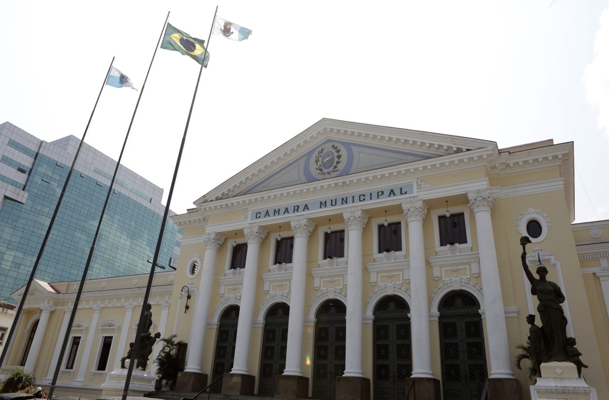 Vereador de Niterói propõe lei para sinalizar conteúdo nas redes sociais Fachada da Câmara Municipal de Niterói (Foto: Luiza Moraes)