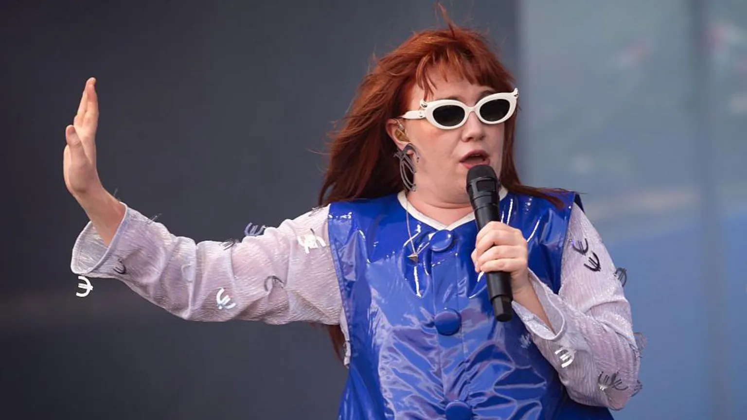BBC afirma que Radio 1 não editou trecho em irlandês da música de CMAT