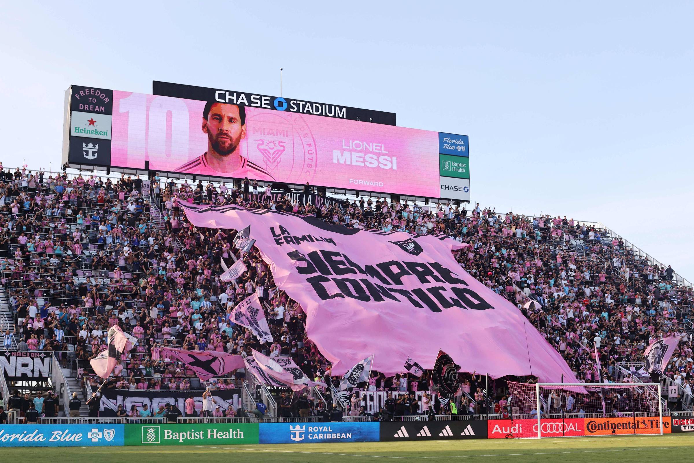 Inter Miami surpreende no Mundial e provoca mudança na tabela da liga americana O site do Inter Miami exibia até a noite de quarta-feira (25) uma agenda com um jogo no sábado (28), pela MLS, e um no domingo (29), pela Copa do Mundo de Clubes (Foto: Reprodução)