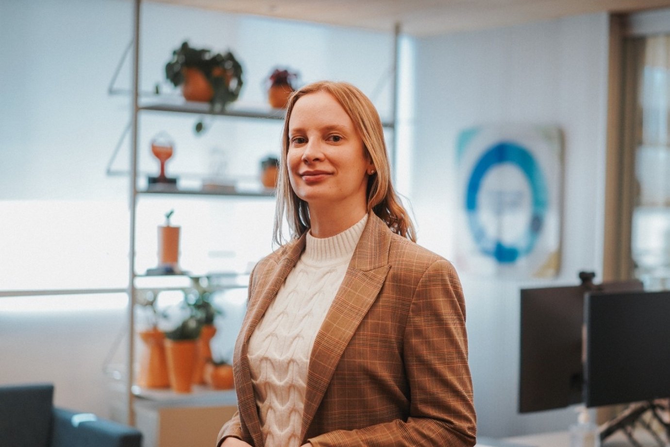 Ferramenta inovadora otimiza a gestão financeira e a rotina das empresas Mariana Dalvi, gerente de produto da Olist: "O empreendedor conversa com a Lis em linguagem natural e consegue criar automações completas" (Foto: Olist/Divulgação)