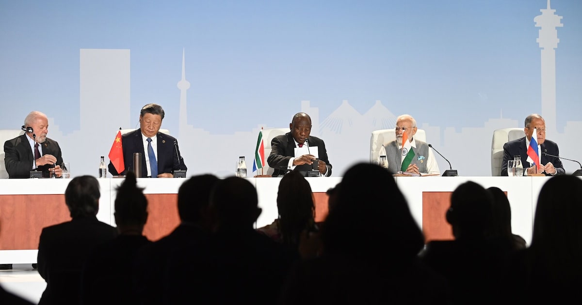 Brics se une em resposta às tarifas de Trump e busca nova agenda global Ameaças comerciais de Trump deram aos países do bloco incentivos para forjar consenso e novas parcerias (Foto: Leon Sadiki)