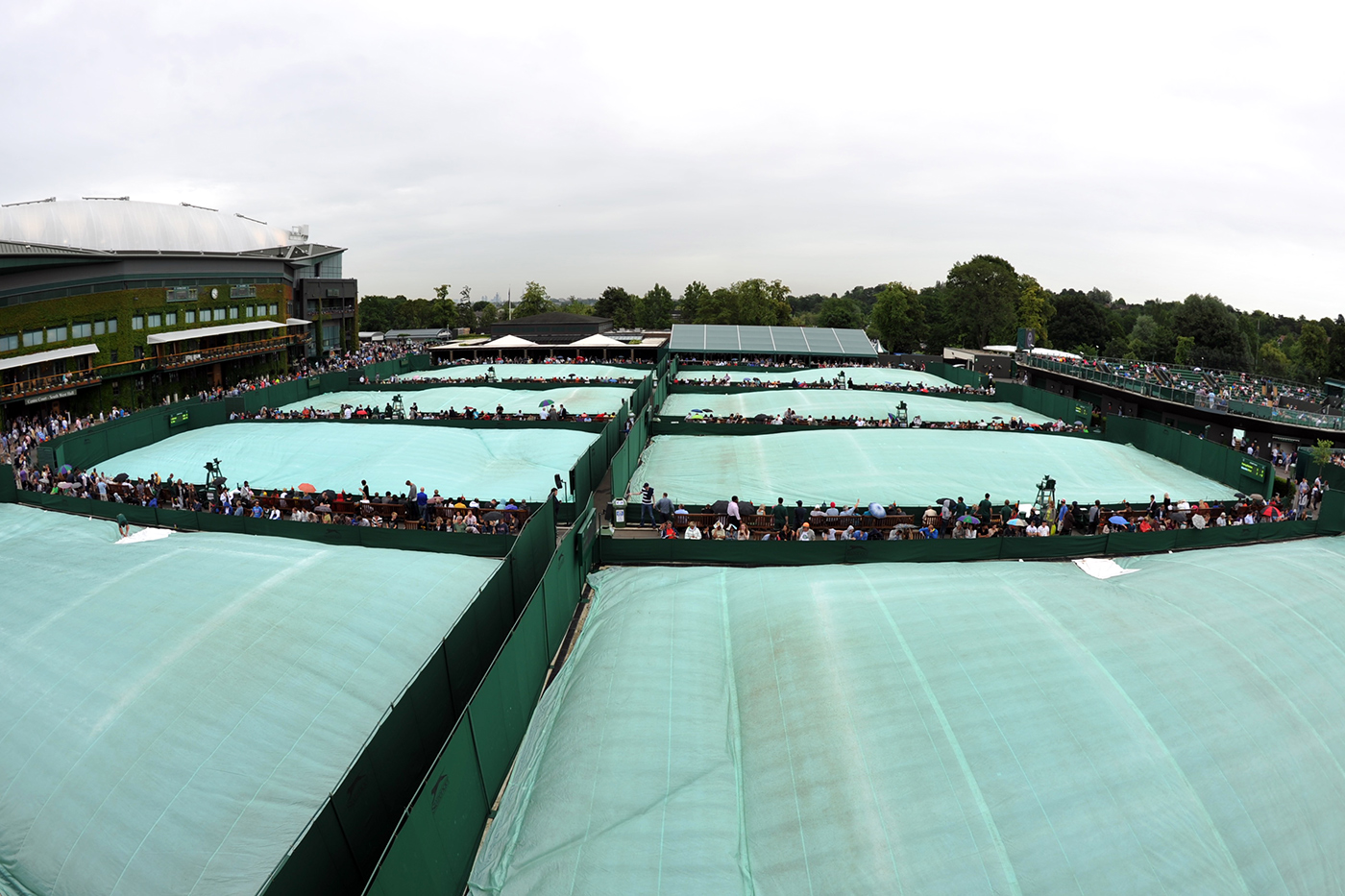 Chuva adia início da rodada de Wimbledon nesta quarta-feira Foto: Reprodução